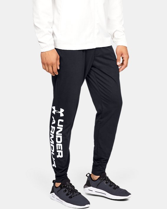 Men's UA Sportstyle Cotton Graphic Joggers in Black image number 0